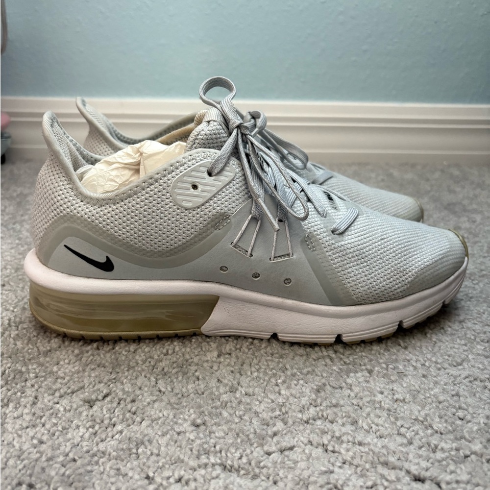 Nike AIR MAX GOOD CONDITION - Picture 4 of 6